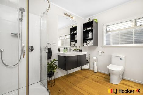 Photo of property in 5 Freshney Place, Hillpark, Auckland, 2102