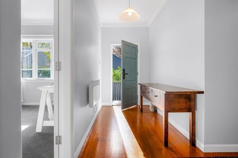 Photo of property in 6 Strowan Avenue, Fairfield, Hamilton, 3214