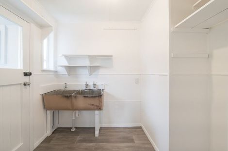 Photo of property in 2 Butler Place, Fairfield, Hamilton, 3214