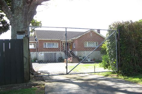 Photo of property in 59 Coronation Road, Mangere Bridge, Auckland, 2022