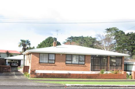Photo of property in 4 Marr Road, Manurewa, Auckland, 2102