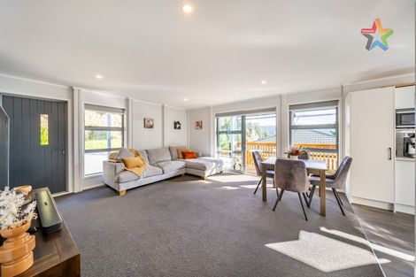 Photo of property in 129 Manuka Street, Stokes Valley, Lower Hutt, 5019