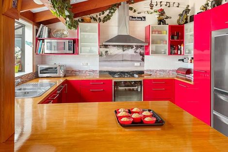 Photo of property in 3 Wolsley Avenue, Milford, Auckland, 0620