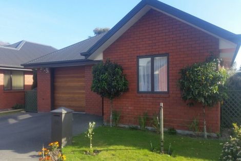 Photo of property in 510 Mairehau Road, Parklands, Christchurch, 8083