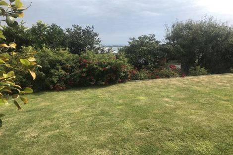 Photo of property in 46 Cannon Hill Crescent, Mount Pleasant, Christchurch, 8081