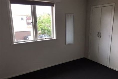 Photo of property in 28 Tristram Avenue, Forrest Hill, Auckland, 0620