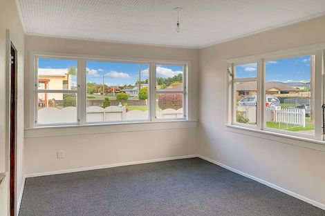 Photo of property in 29 Cook Street, Foxton, 4814