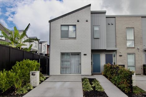 Photo of property in 7 Uma Grove, Hobsonville, Auckland, 0616