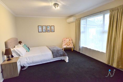 Photo of property in 18 Delph Street, Avonhead, Christchurch, 8042