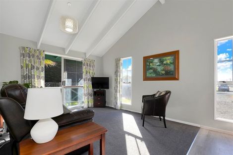 Photo of property in 28 Chamberlain Avenue, Amberley, 7481