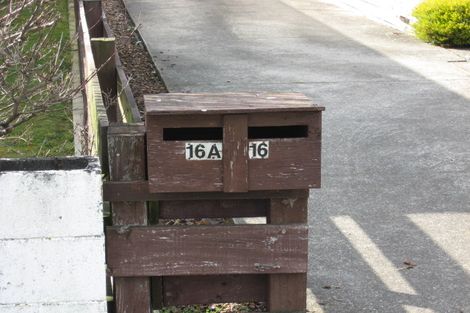 Photo of property in 16a Fitzherbert Road, Wainuiomata, Lower Hutt, 5014