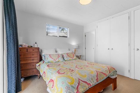 Photo of property in 5 South Road, Waipu, 0510