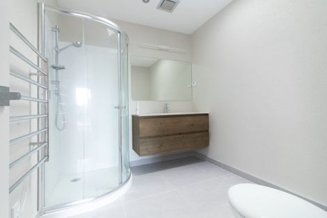 Photo of property in 84 Wade River Road, Stanmore Bay, Whangaparaoa, 0932