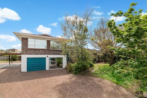 Photo of property in 21 Priestley Drive, Bucklands Beach, Auckland, 2014