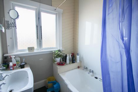 Photo of property in 2 Colne Street, Oamaru North, Oamaru, 9400