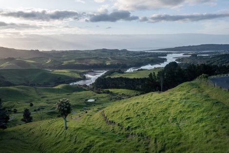 Photo of property in 116 Maungatawhiri Road, Raglan, 3295