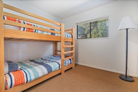 Photo of property in 16 Tarapatiki Drive, Whitianga, 3510