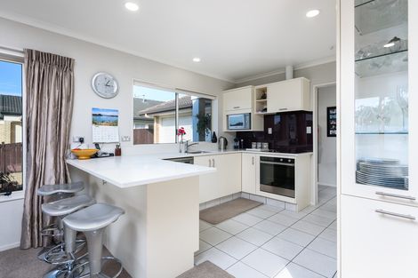 Photo of property in 29 Pacific Cove Drive, Papamoa Beach, Papamoa, 3118