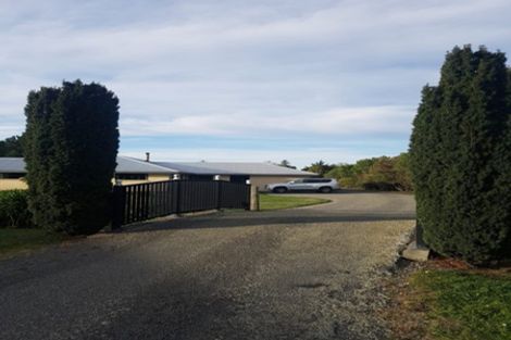 Photo of property in 33 Waterbridge Way, Rolleston, 7614