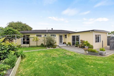 Photo of property in 5 Shortland Street, Tamatea, Napier, 4112