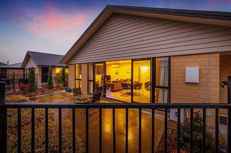 Photo of property in 15 Thomson Street, West End, Palmerston North, 4412
