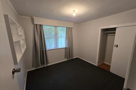 Photo of property in 6 Wyndham Road, Pinehaven, Upper Hutt, 5019