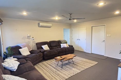 Photo of property in 800a Collinge Road, Mayfair, Hastings, 4122