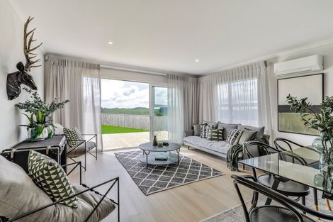 Photo of property in 26c Mclarin Road, Glenbrook, 2681