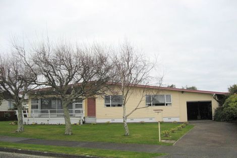 Photo of property in 7 Charles Street, Levin, 5510