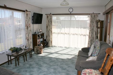 Photo of property in 71 Mcdonald Street, Mosgiel, 9024