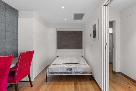 Photo of property in 6 Gazelle Lane, Redcliffs, Christchurch, 8081