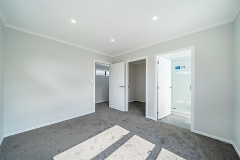 Photo of property in 4c Pohutukawa Street, Woburn, Lower Hutt, 5010