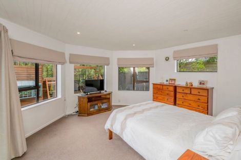 Photo of property in 24 Saint James Court, Paraparaumu, 5032