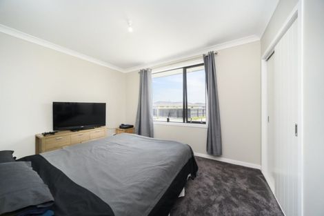 Photo of property in 6 George Street, Bulls, 4818