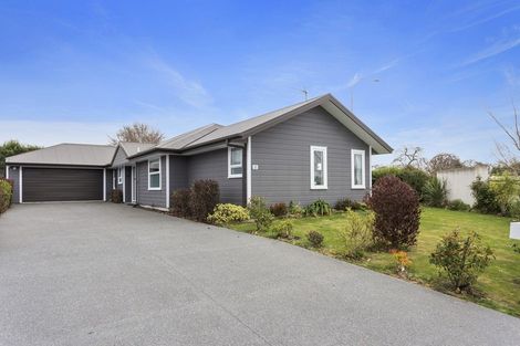Photo of property in 2 Macphail Avenue, Rangiora, 7400