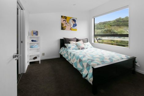 Photo of property in 8 Thatcher Crescent, Crofton Downs, Wellington, 6035