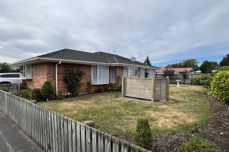 Photo of property in 3/80 Middlepark Road, Sockburn, Christchurch, 8042