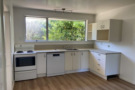 Photo of property in 1/174a Wilsons Road South, Saint Martins, Christchurch, 8022