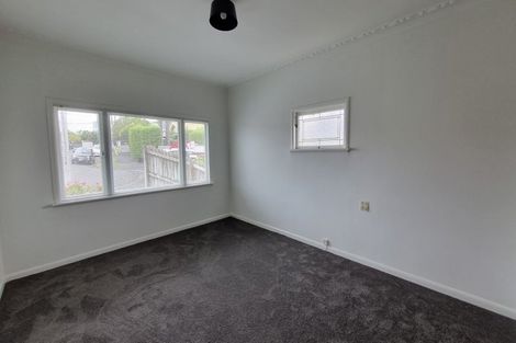Photo of property in 14 Weona Place, Westmere, Auckland, 1022