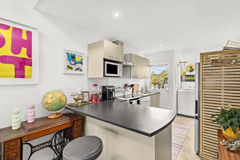 Photo of property in 2a Alice Street, Alicetown, Lower Hutt, 5010