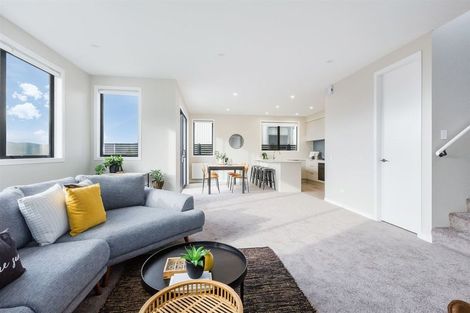 Photo of property in 8 Skysail Lane, Whitby, Porirua, 5024