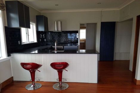 Photo of property in 177 Alf Access Road, Helensville, 0875