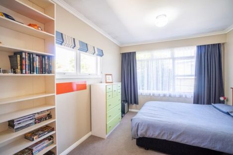 Photo of property in 36 Churchill Avenue, Hokowhitu, Palmerston North, 4410