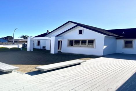 Photo of property in 2 Coleraine Drive, Rototuna, Hamilton, 3210