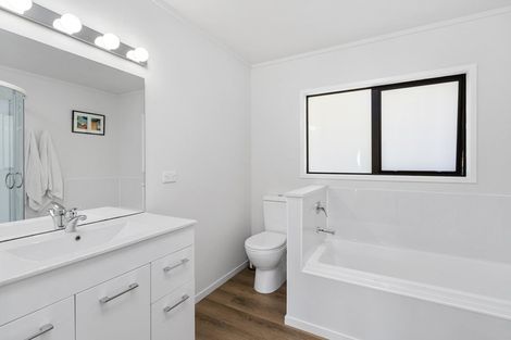 Photo of property in 53 School Road, Paihia, 0200