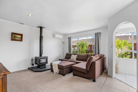 Photo of property in 1/19 Liam Place, Half Moon Bay, Auckland, 2012