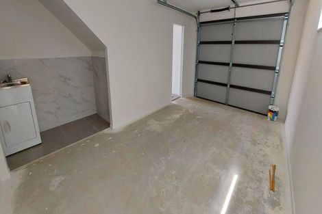 Photo of property in 20a Mackenzie Street, Te Atatu South, Auckland, 0610