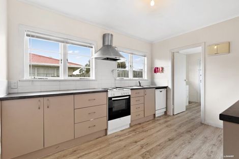 Photo of property in 1/53 Bruce Road, Glenfield, Auckland, 0629