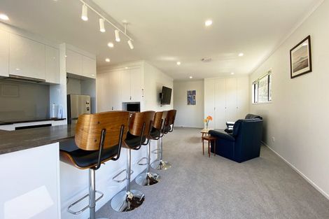Photo of property in 34 Hayley Lane, East Tamaki Heights, Auckland, 2016