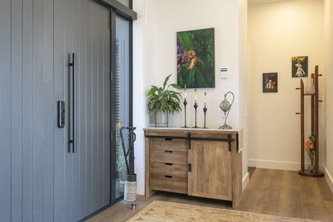 Photo of property in 21 Rangikatea Road, Omori, Turangi, 3381